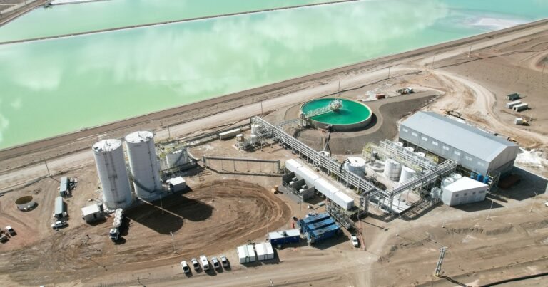 China y Estados Unidos mueven los precios: el litio cae, el cobre corrige y el oro intenta rebotar