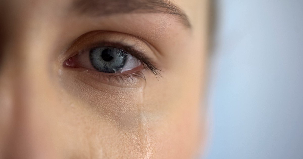 La psicología dice que una muestra inesperada de cariño puede hacer llorar, provocar calor en el pecho o incluso escalofríos, una reacción emocional que aparece cuando aumenta de forma repentina la sensación de cercanía