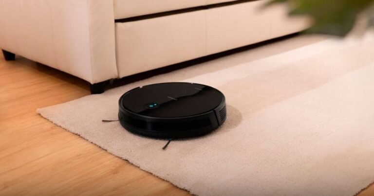 Un hombre fue a prisión por usar una aspiradora robot para grabar las infidelidades de su esposa