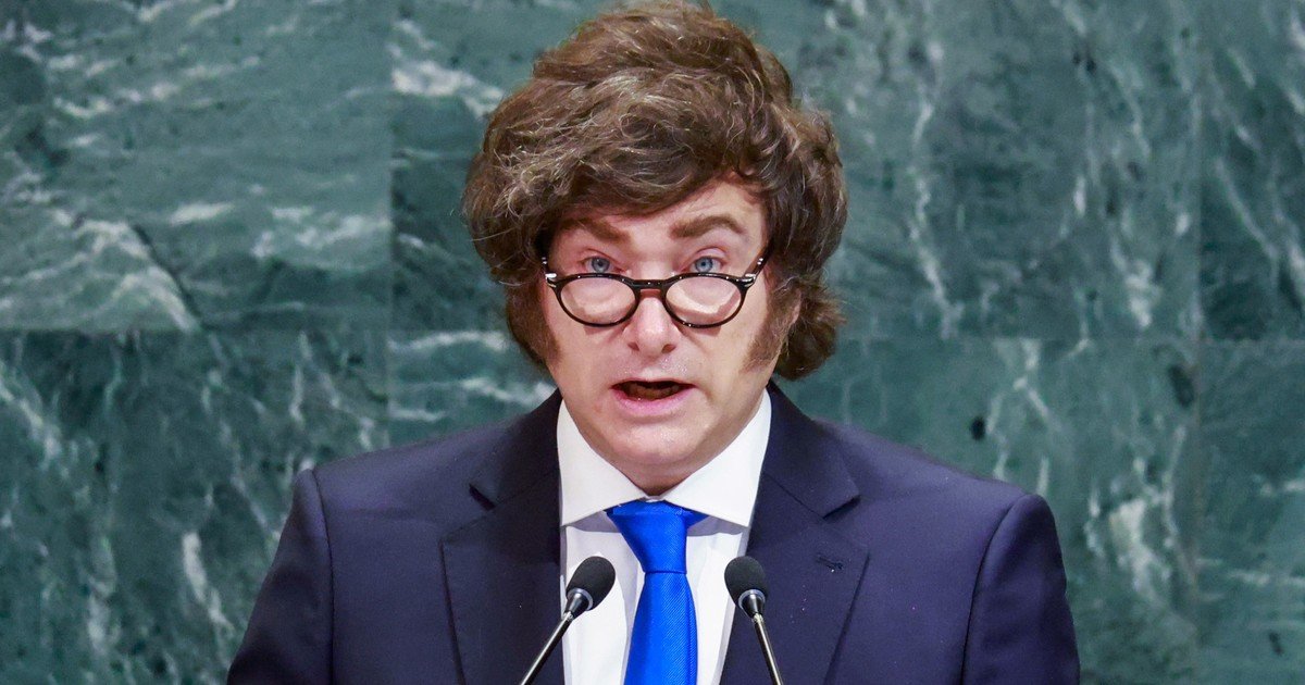 Javier Milei y sus medidas, EN VIVO: tras su visita a Bahía Blanca, el Presidente ultima los detalles del viaje a Nueva York