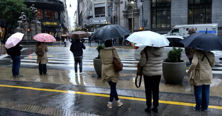 Pronóstico del tiempo hoy: a qué hora llegan las tormentas al AMBA y cómo estará el clima en el Día del Estudiante