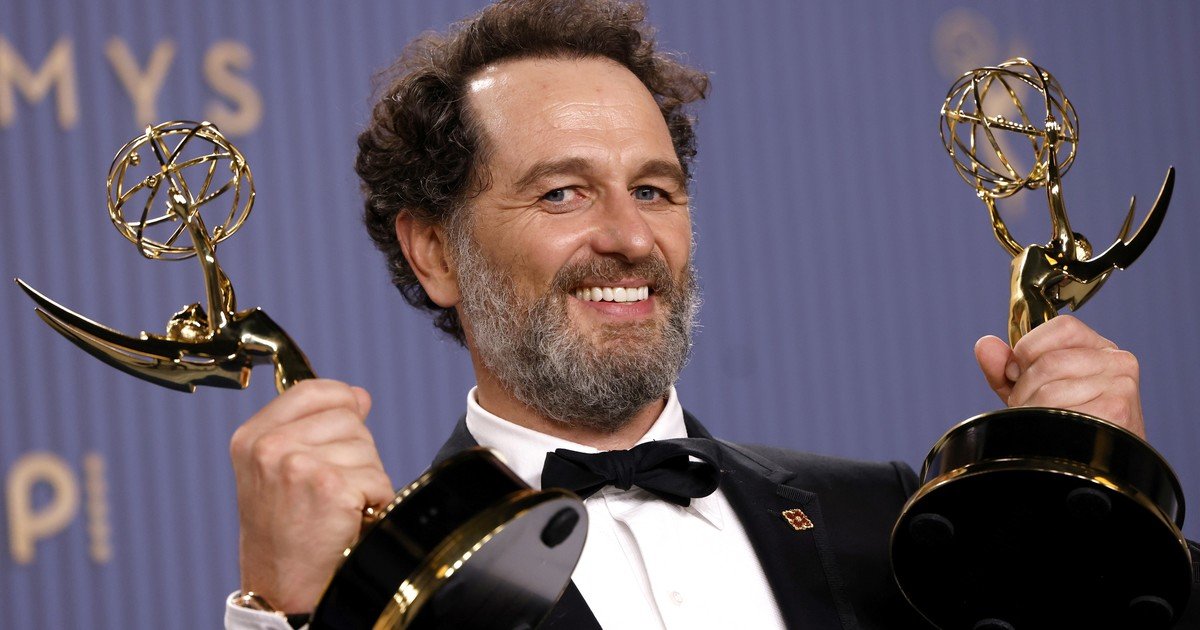 Las claves de Widow's Bay, la comedia que arrasó en los Premios Emmy 2026