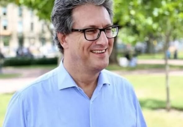 El nuevo secretario de Discapacidad sufrió un accidente con su moto y permanece internado con varias fracturas