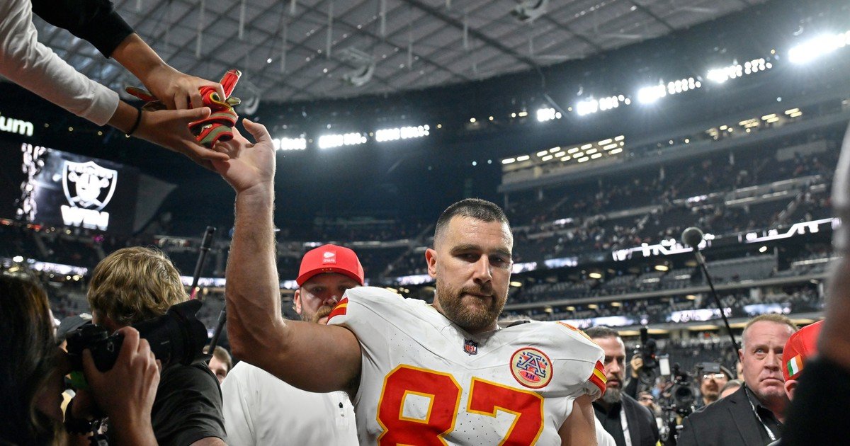 “Haremos una diferencia significativa”: cómo la estrella de los Chiefs, Travis Kelce, usó su fama, su inversión empresarial y su éxito comercial para ayudar a los jóvenes