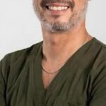 Pancho Cavero, veterinario experto en alimentación: “El pedacito que le das a tu perro de tu plato tiene más sal de lo que crees, y su cuerpo no la procesa como el tuyo”