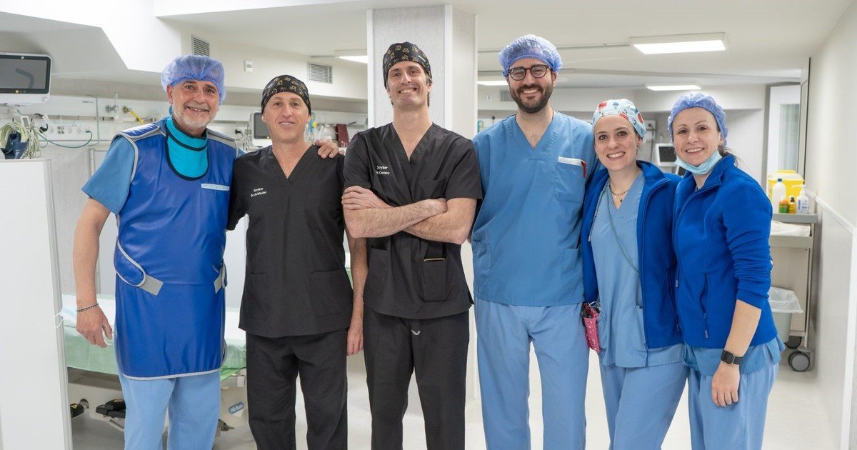 Augusto Covaro, doctor especialista en cirugía de columna: “La gran revolución es quitar el dolor con la mínima invasión posible”