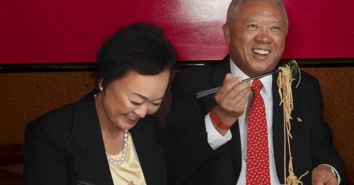 Los fundadores de Panda Express construyeron un imperio de 7 mil millones de dólares. Ahora están ayudando a 55.000 empleados a convertirse en propietarios de viviendas