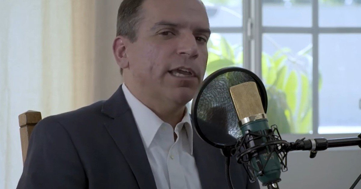 Michael Cholbi, filósofo, sobre el duelo: “Puede comportar pérdida de memoria, menos fluidez verbal y un defectuoso procesamiento de la información”