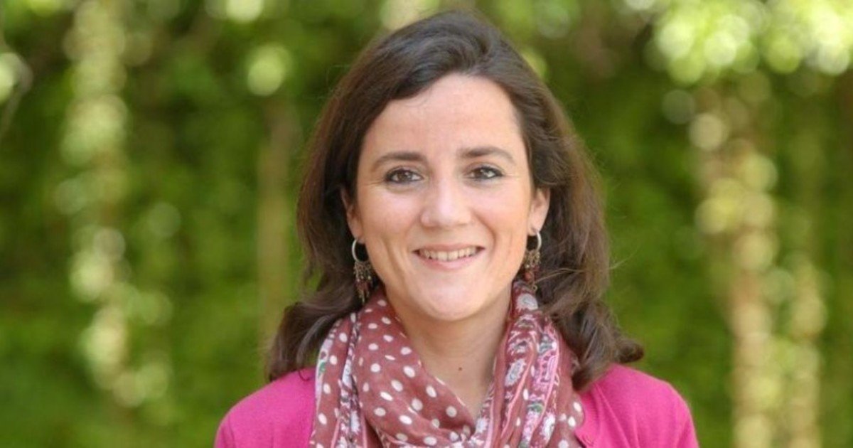Pilar de Castro, psiquiatra: "Después de trabajar 90 minutos, hay que parar y caminar o hablar con un compañero"