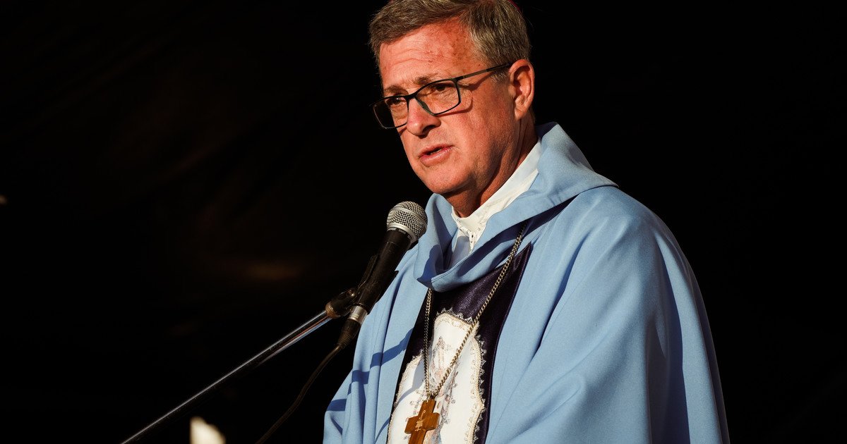 Dura homilía de García Cuerva en la misa tras la peregrinación a Luján: "Las heridas de la descalificación y de la intolerancia supuran y están infectando el corazón del pueblo"