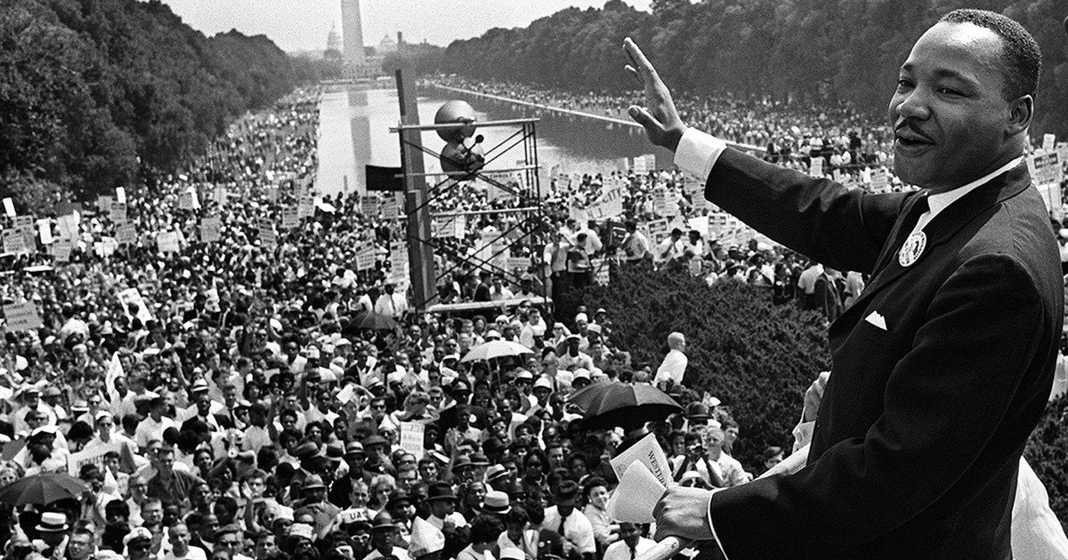 Martin Luther King: "Tengo el sueño de que mis cuatro hijos vivan un día en una nación donde no sean juzgados por el color de su piel, sino por el contenido de su carácter"