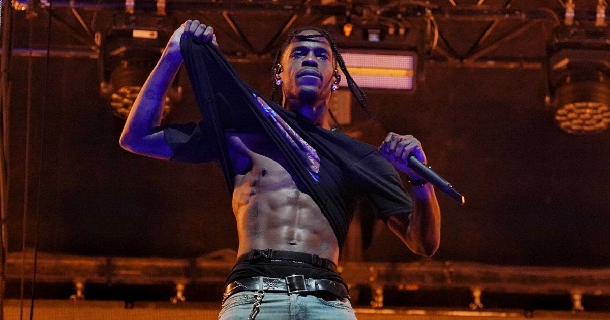 Lollapalooza Argentina 2027 anunció su lineup: Travis Scott, Charli xcx, The Killers y Tini Stoessel encabezan el festival