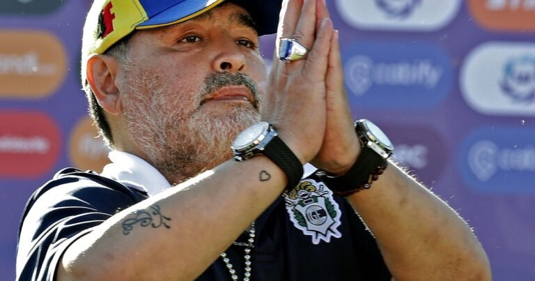 "Una banda de irresponsables y desalmados": piden hasta 16 años para los acusados por la muerte de Diego Maradona