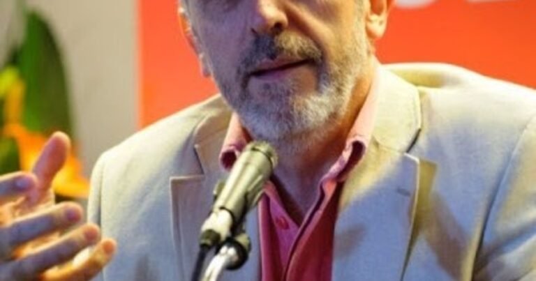 Mariano Fernández Enguita, sociólogo: “Cuando se jubila la gente, o se retira de la actividad laboral, hay una pérdida colectiva de talento y experiencia, conocimiento del que no se aprende en los libros”