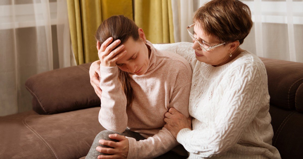 La psicología dice que los padres que nunca admitieron que se equivocaron no criaron hijos seguros de sí mismos: el padre o la madre puede gritar, acusar, confundir, castigar con demasiada severidad o tomar una mala decisión, y aun así la conversación termina con el niño pidiendo disculpas