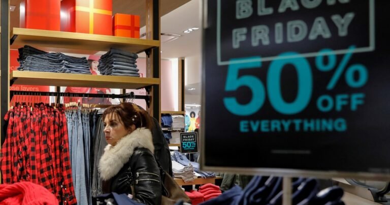 Gap cerró 350 tiendas y ahora tiene un problema con Old Navy