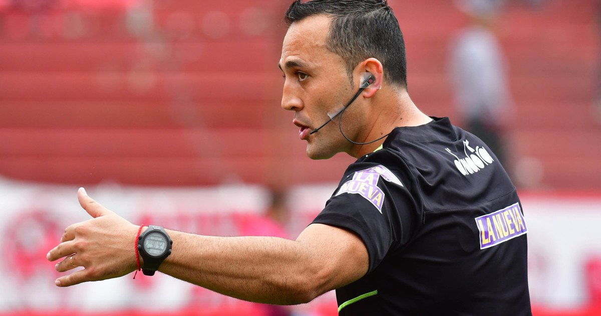 Fernando Espinoza reavivó la interna de los árbitros en AFA y cargó contra Federico Beligoy: "No tengo mucha relación con mi jefe"