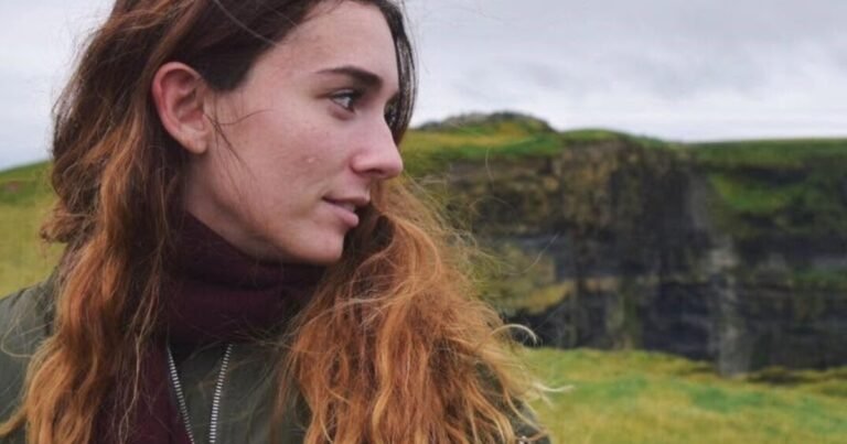 Una granjera de Nueva York creó videos virales contra un proyecto de paneles solares de 530 acres: llamó la atención del gobierno y ahora encabeza una lucha para defender a los propietarios agrícolas de las corporaciones