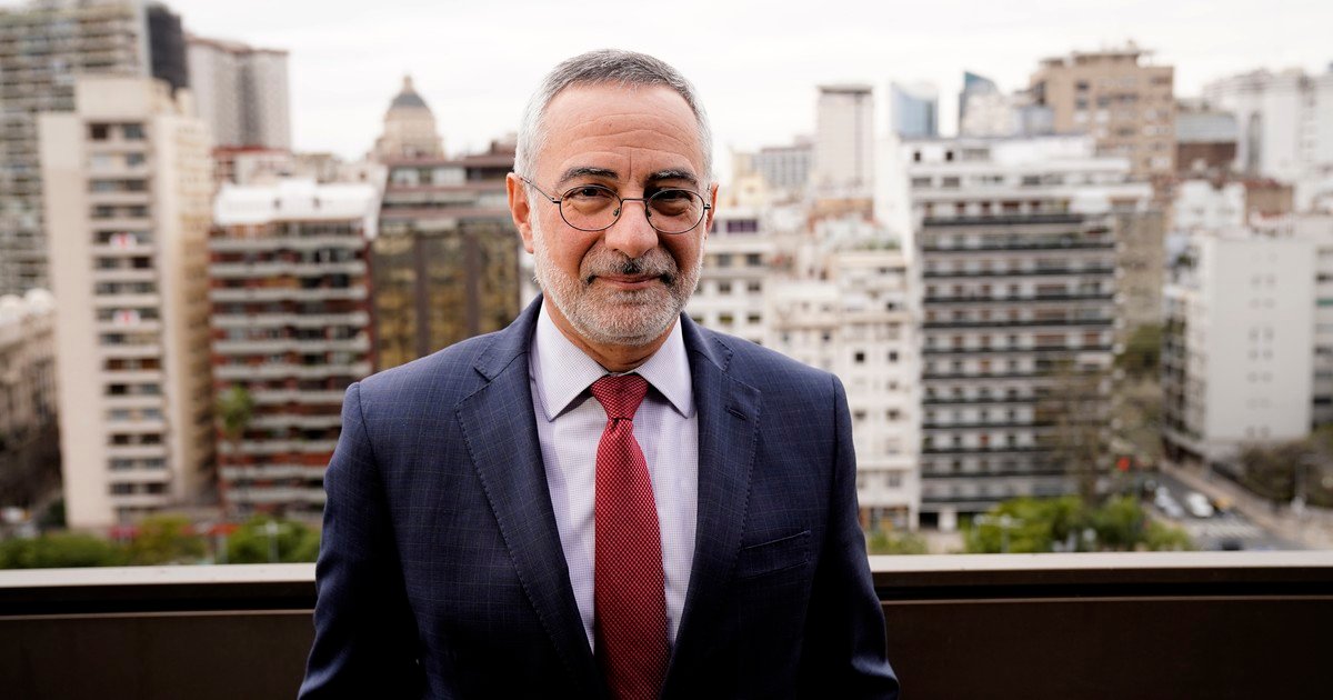 Eleição brasileira adia retorno do embaixador do Brasil para Buenos Aires "por tempo indeterminado"