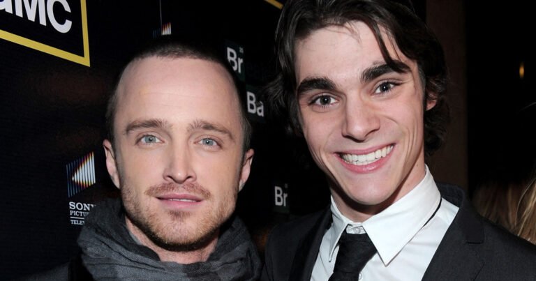 Aaron Paul, de Breaking Bad, despidió a RJ Mitte con un emotivo mensaje: “Estoy desconsolado”