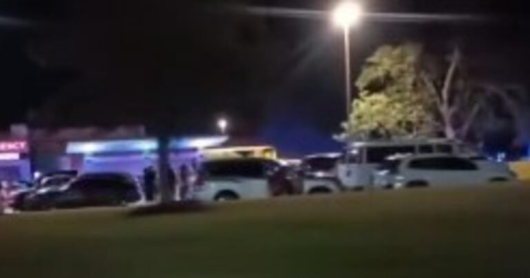 Masacre durante una fiesta en Estados Unidos: dos muertos y decenas de heridos tras más de 50 disparos