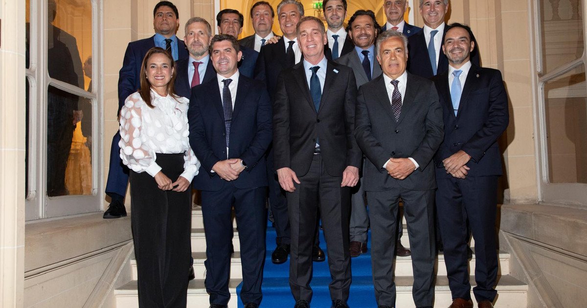 El Gobierno apura el pacto con los gobernadores radicales para suspender las PASO y apuesta a lograr la media sanción del Senado antes de fin de mes