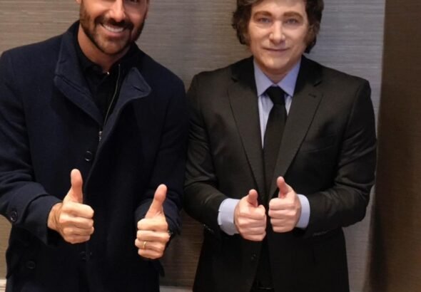 Eduardo Bolsonaro y Javier Milei compartirán un evento en Estados Unidos, a días del balotaje en Brasil y luego del pedido de detención contra él