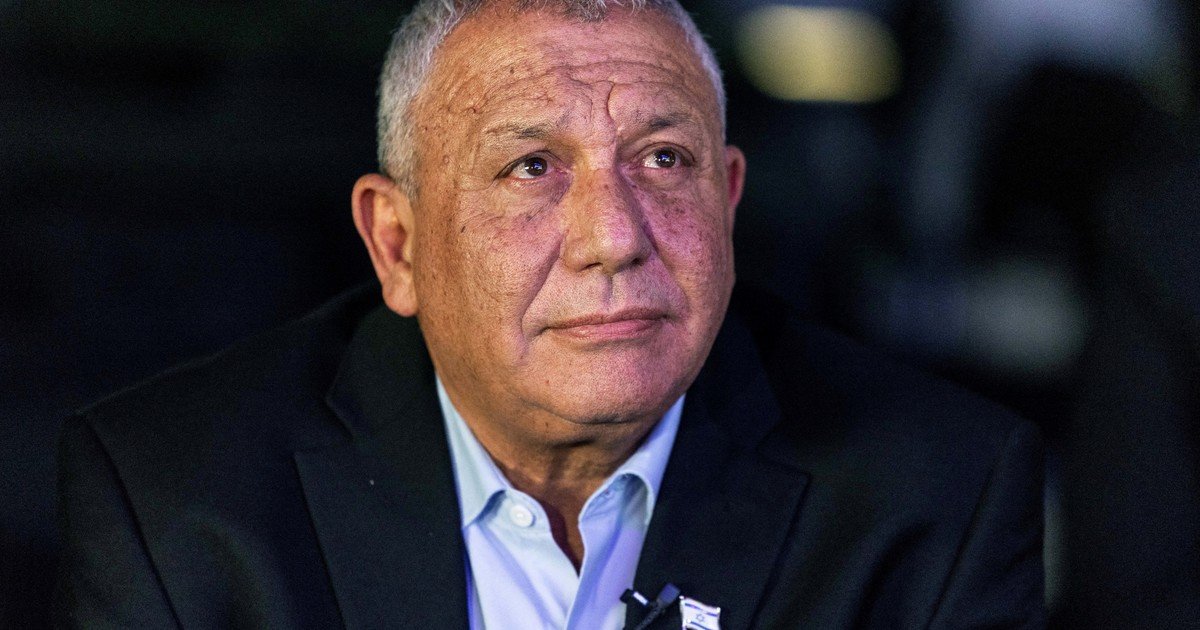 Gadi Eisenkot no podría ser más diferente a Netanyahu. ¿Podrá derrotarlo?