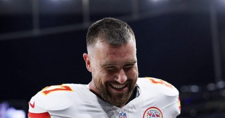 Cómo Travis Kelce está llevando su estilo al siguiente nivel con una campaña para Tommy Hilfiger