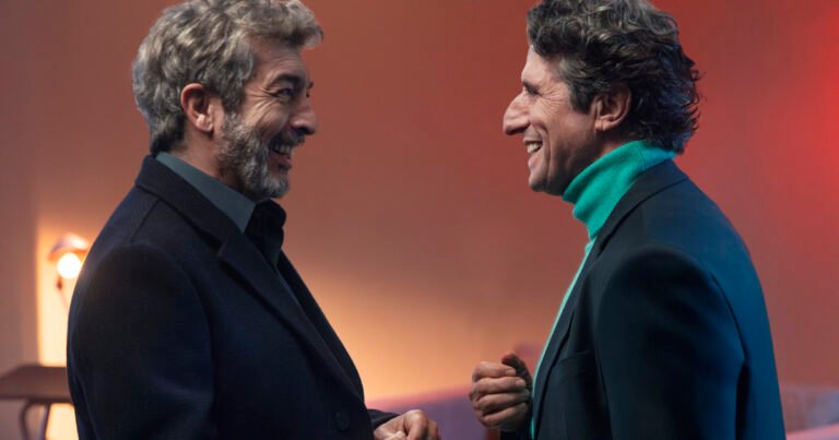 Ricardo Darín y Diego Peretti protagonizan la película “Lo dejamos acá”: un casi beso, un giro inesperado y un cameo sorpresa