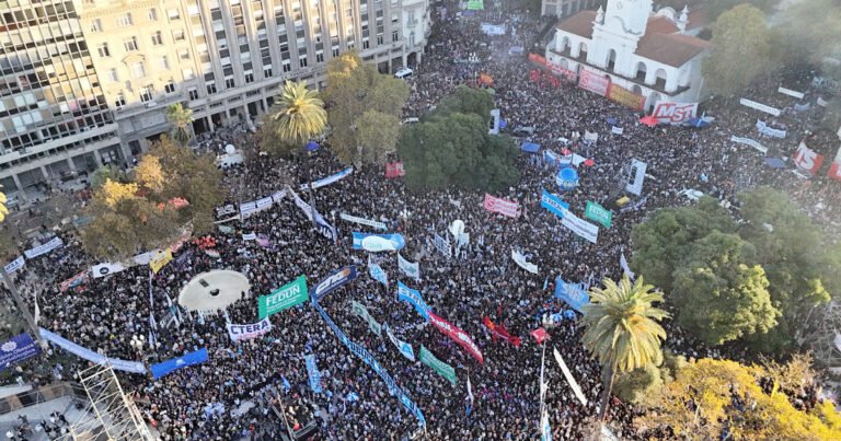 Quinta Marcha Federal Universitaria por la Ley de Financiamiento: a qué hora empieza y qué calles de Congreso estarán cortadas