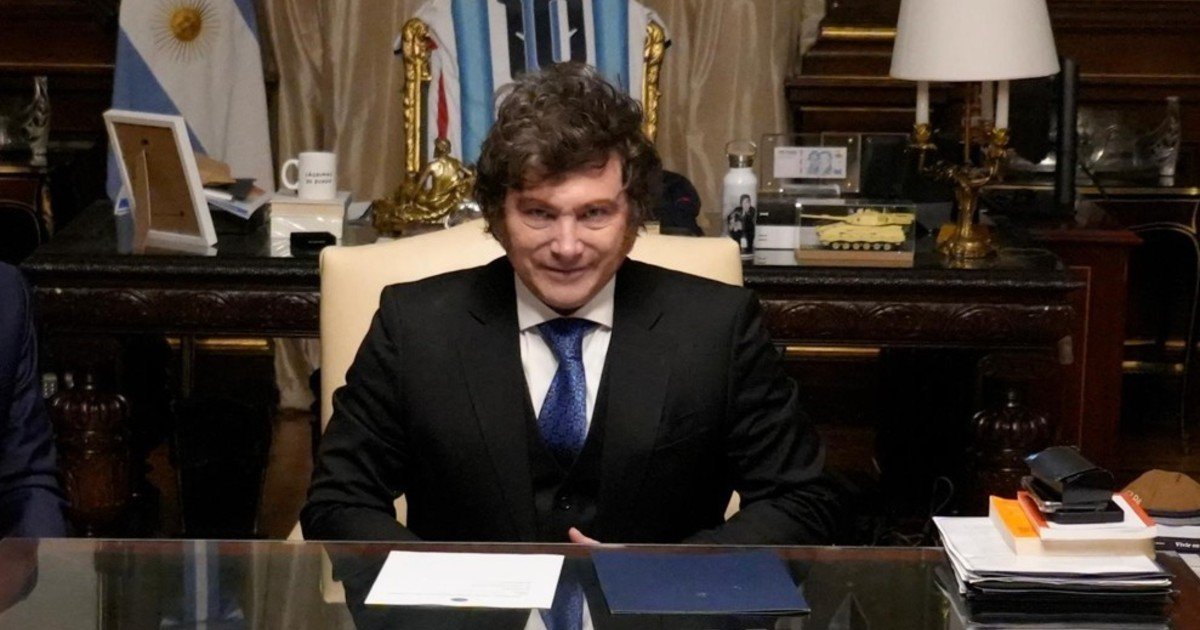 Javier Milei y sus medidas, EN VIVO: todas las medidas del Gobierno, minuto a minuto
