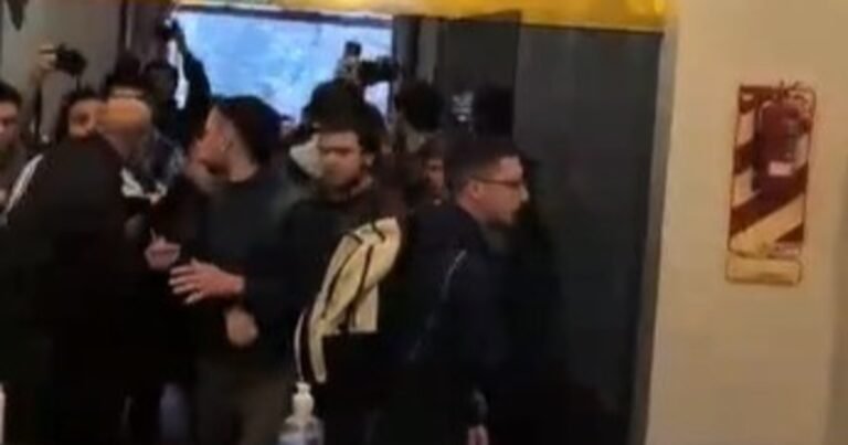 Un grupo de estudiantes irrumpió en la Secretaría de Educación: reclaman por el cumplimiento de la Ley de Financiamiento Universitario