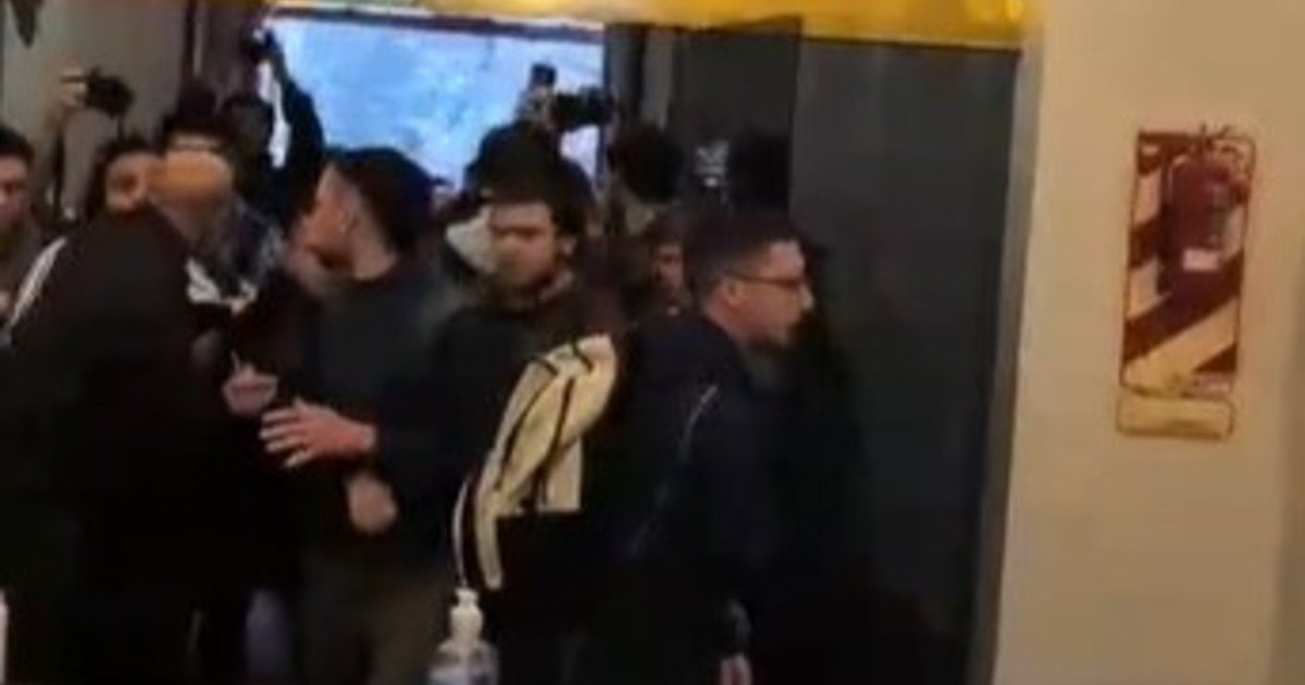Un grupo de estudiantes irrumpió en la Secretaría de Educación: reclaman por el cumplimiento de la Ley de Financiamiento Universitario