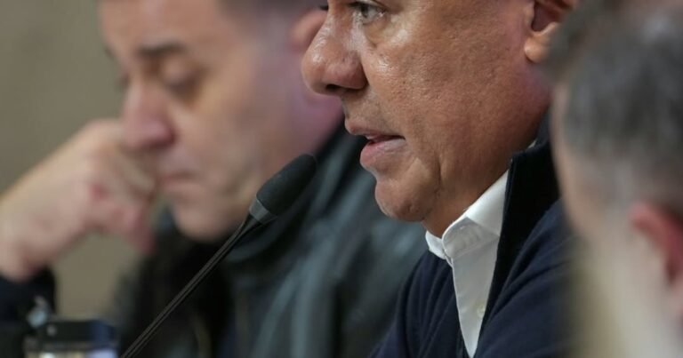 Fiscales de EE.UU. amplían su investigación sobre los fondos en el exterior de la AFA