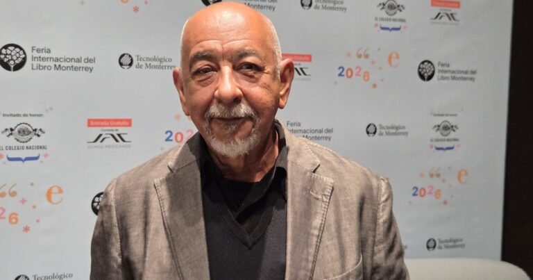 Leonardo Padura: "Para las nuevas generaciones de Cuba, la historia del hombre nuevo no tiene sentido y buscan cómo vivir mejor"